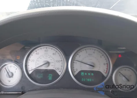 2010 Chrysler Town & Country Touring z USA, uszkodzony, nr VIN 2A4RR5DX8AR395323